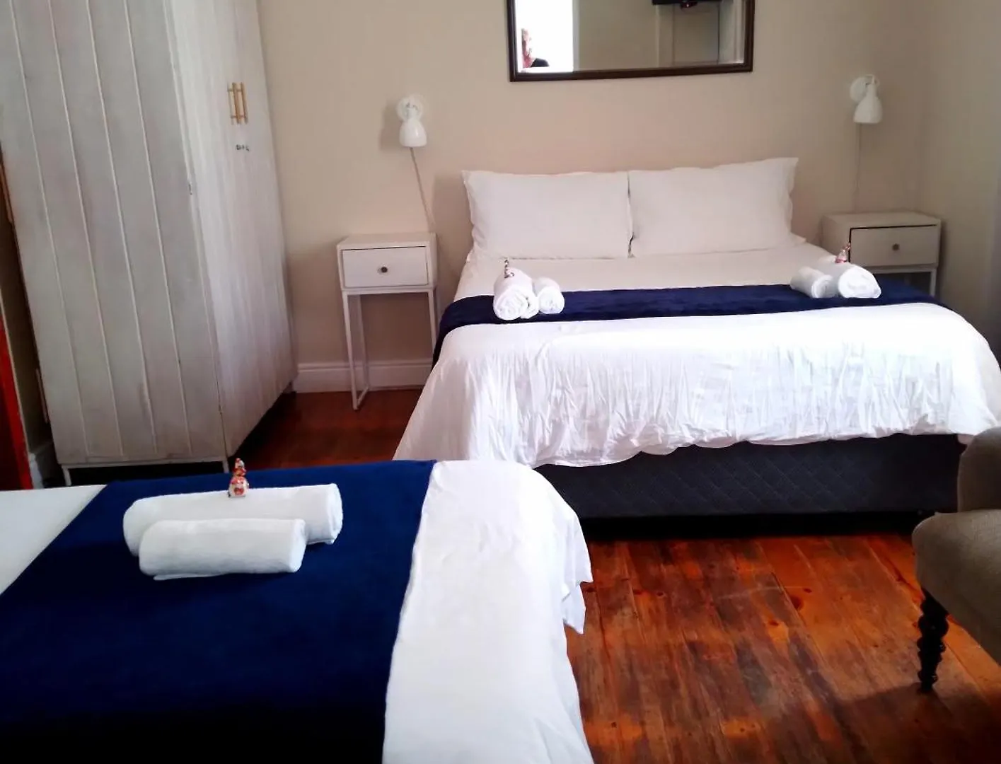 Le Bay Lodge Gordons Bay