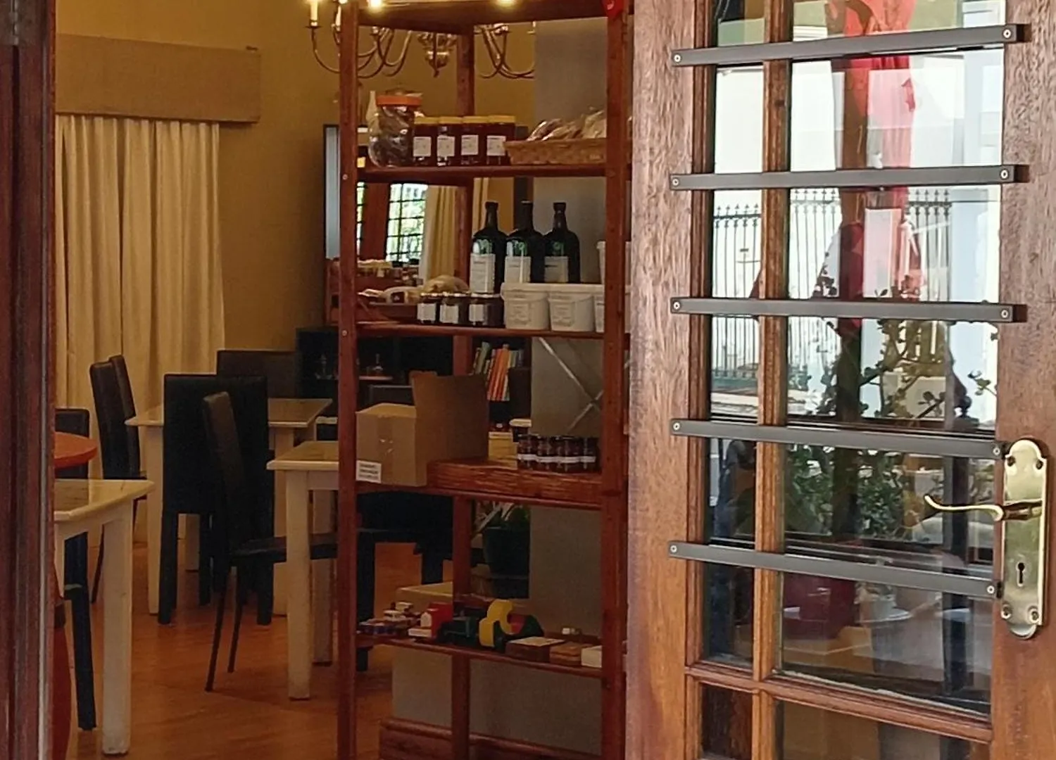 Le Bay Lodge Gordons Bay
