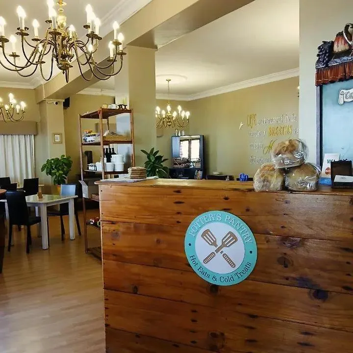 Le Bay Lodge Gordons Bay